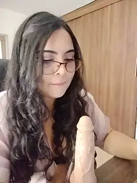 Roxxy Sade online show from June 25, 8:57 pm