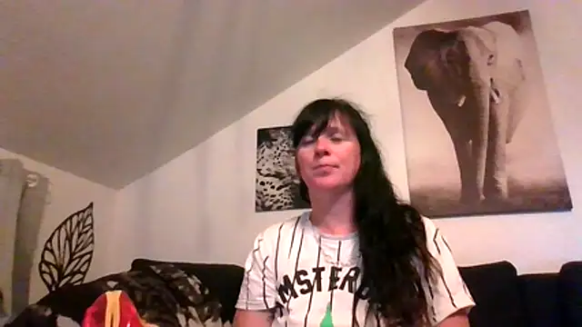 Snapshot of sexujuly88 chatting on July 23, 9:02 pm sexujuly88 online show from July 23, 9:02 pm