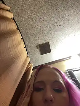 DanielleVineyard online show from June 4, 11:22 pm