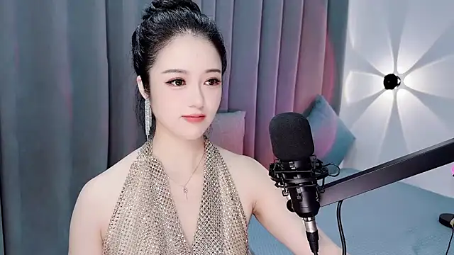 Snapshot of Momo-Wow chatting on July 19, 5:22 am Momo-Wow online show from July 19, 5:22 am