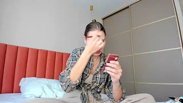 SofiClimbing online show from December 25, 5:37 am