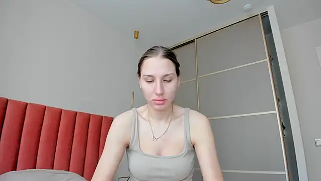 SofiClimbing online show from March 4, 4:38 am