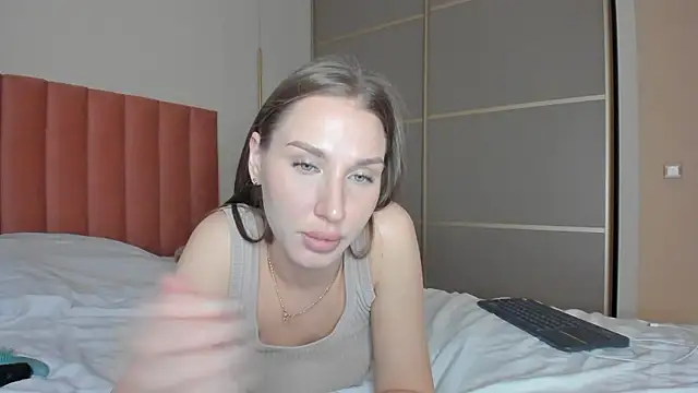 SofiClimbing online show from March 22, 3:31 pm