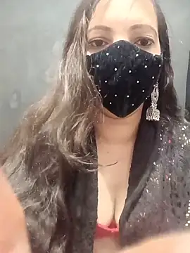 Snapshot of Lovely-Manisha143 chatting on June 15, 5:09 am Lovely-Manisha143 online show from June 15, 5:09 am