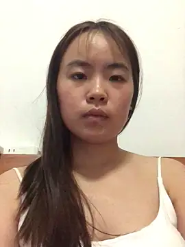Snapshot of YiYi5520 chatting on June 9, 4:18 pm YiYi5520 online show from June 9, 4:18 pm