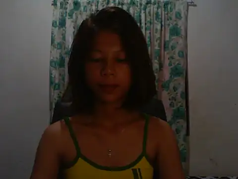 Snapshot of Freshxxcherryxoxo chatting on June 27, 12:37 am Freshxxcherryxoxo online show from June 27, 12:37 am
