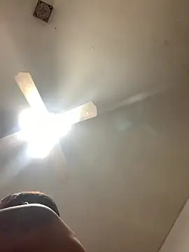 thatmexicanlongdick562 online show from June 24, 5:17 am