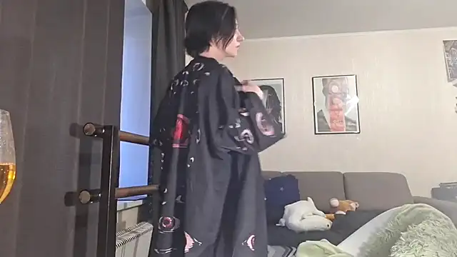 secrettt poison online show from July 6, 3:58 pm