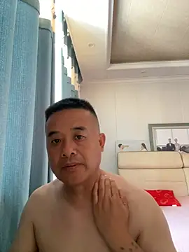 Snapshot of woailllll chatting on July 14, 5:23 am woailllll online show from July 14, 5:23 am