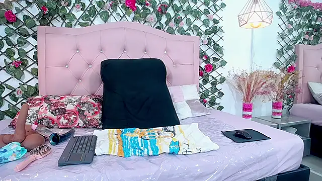 Snapshot of Alexita_Sweet chatting on July 16, 7:53 pm Alexita Sweet online show from July 16, 7:53 pm