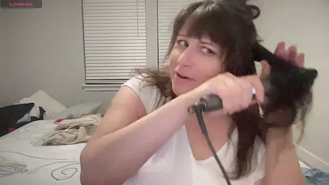 maddiliz online show from March 8, 1:39 am