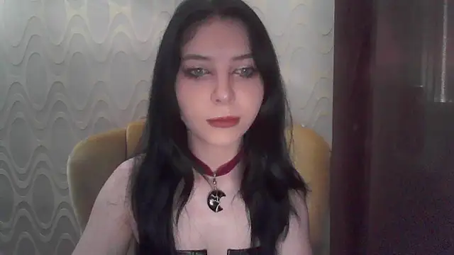 Snapshot of RileyTight chatting on July 2, 8:31 am RileyTight online show from July 2, 8:31 am