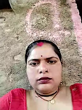 Snapshot of HOpooja356l chatting on June 4, 5:35 am HOpooja356l online show from June 4, 5:35 am