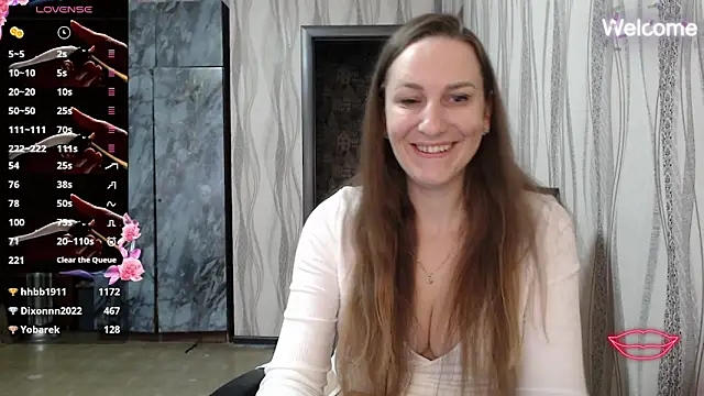 Snapshot of Yevgeshka-Milashka chatting on November 1, 6:15 am Yevgeshka-Milashka online show from November 1, 6:15 am