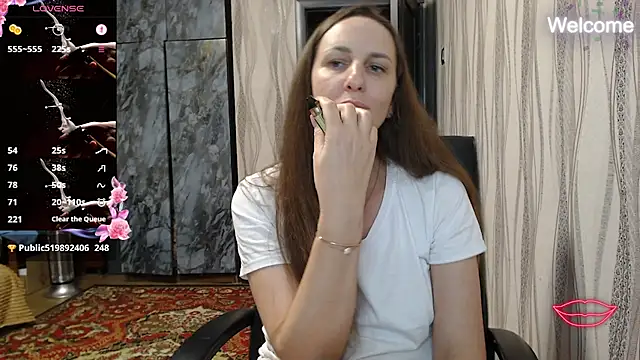 Snapshot of Yevgeshka-Milashka chatting on November 22, 6:51 pm Yevgeshka-Milashka online show from November 22, 6:51 pm