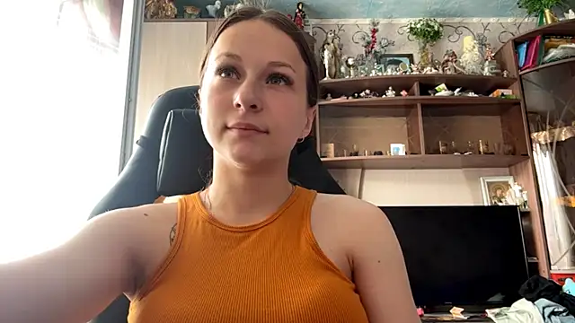 Snapshot of TaIliedGuest chatting on July 14, 5:56 am TaIliedGuest online show from July 14, 5:56 am