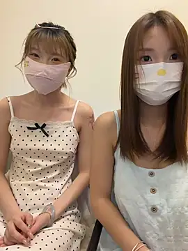 Snapshot of QIQI-QIQI-01 chatting on July 7, 1:15 pm QIQI-QIQI-01 online show from July 7, 1:15 pm