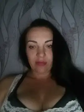 PrettyAngell  online show from July 29, 9:46 pm
