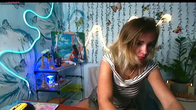 Snapshot of magic_life chatting on July 31, 2:16 pm magic life online show from July 31, 2:16 pm