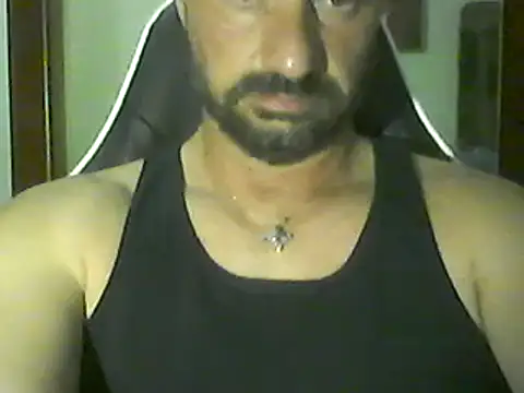 Snapshot of francesc80 chatting on June 7, 12:15 am francesc80 online show from June 7, 12:15 am