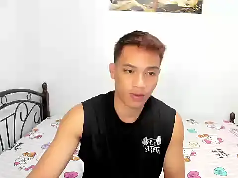 urfucker vinz online show from June 6, 12:43 pm