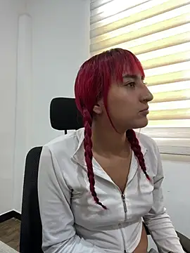 Snapshot of Juliethademon chatting on July 2, 1:39 pm Juliethademon online show from July 2, 1:39 pm