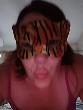 Snapshot of Bambolina2026 chatting on June 8, 6:41 pm Bambolina2026 online show from June 8, 6:41 pm