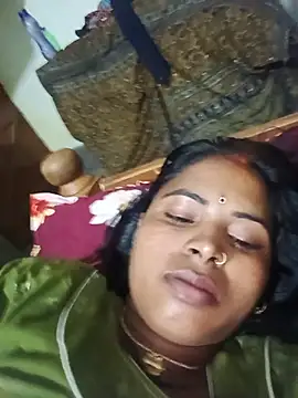 Snapshot of KRITIKA01990 chatting on July 1, 9:58 pm KRITIKA01990 online show from July 1, 9:58 pm