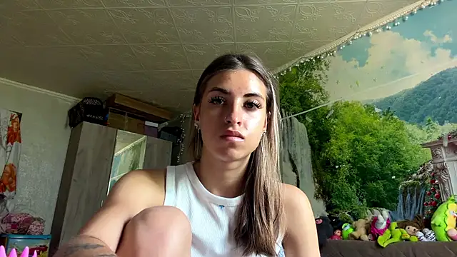 Snapshot of DeboraWedgworth chatting on June 10, 2:12 am DeboraWedgworth online show from June 10, 2:12 am