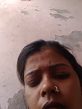 Snapshot of Hot_bhabi0123 chatting on June 25, 3:39 am Hot bhabi0123 online show from June 25, 3:39 am