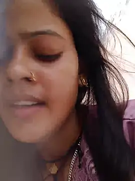 Snapshot of Hot_bhabi0123 chatting on July 1, 3:08 am Hot bhabi0123 online show from July 1, 3:08 am