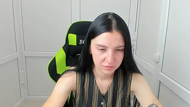 Snapshot of PatteMeoww chatting on July 19, 6:39 am PatteMeoww online show from July 19, 6:39 am