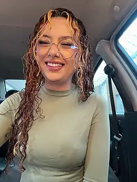Snapshot of Joyce-fire chatting on July 12, 6:43 pm Joyce-fire online show from July 12, 6:43 pm