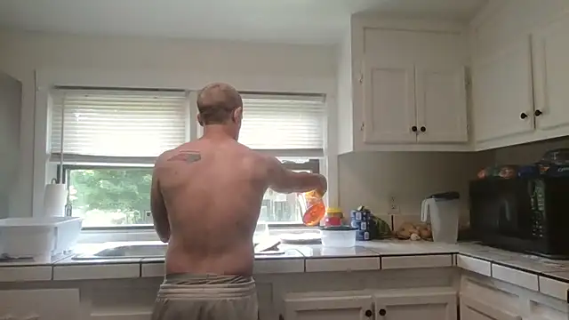 Snapshot of Daddy_Smallz_xxx chatting on June 18, 6:56 pm Daddy Smallz xxx online show from June 18, 6:56 pm