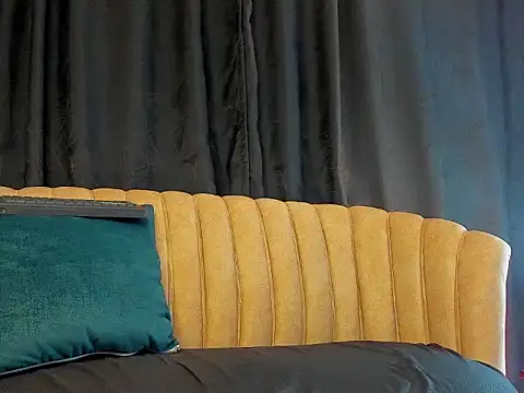Tayler millers  online show from June 8, 3:18 am