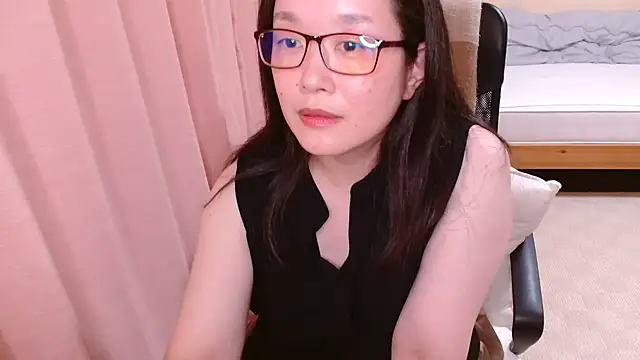 LENA-xo online show from July 13, 3:15 pm