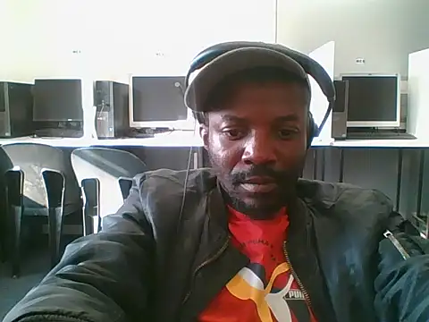 Snapshot of TheDeep454 chatting on July 28, 1:32 pm TheDeep454 online show from July 28, 1:32 pm