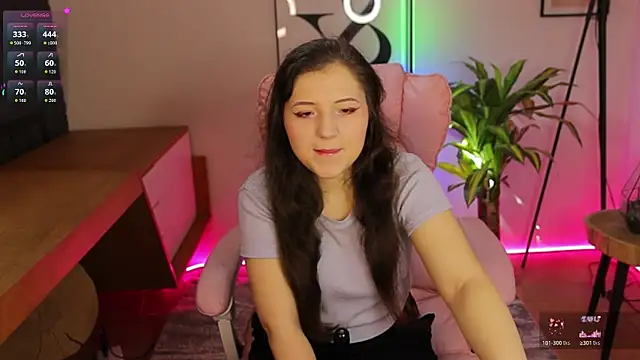 Kitty   Mia online show from June 11, 6:11 am