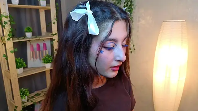 JasminKitany online show from June 9, 8:20 pm