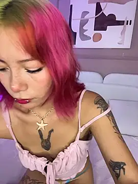 Snapshot of nami_dreams chatting on June 5, 7:08 pm nami dreams online show from June 5, 7:08 pm