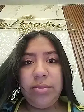 Snapshot of Amber_Herrera chatting on June 17, 12:18 pm Amber Herrera online show from June 17, 12:18 pm