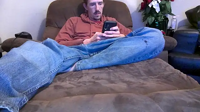 Mstrdstrctn7 online show from January 2, 3:15 am