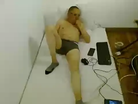 Alejo cum42 online show from June 8, 11:49 pm
