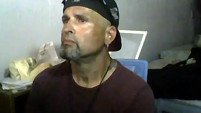 SlickDickyadown online show from June 9, 8:31 pm
