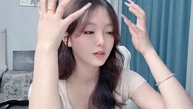 wenwen8888 online show from July 5, 4:25 pm