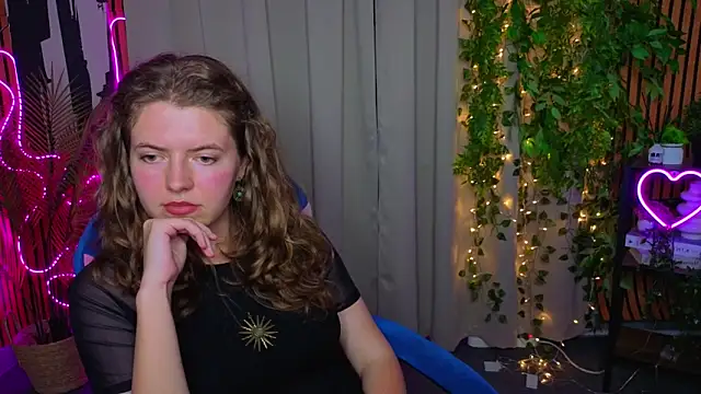 MonicaThomas online show from June 12, 12:59 pm