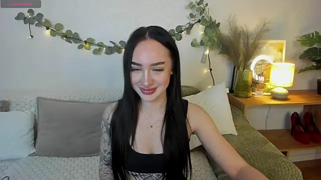 MayaGlamour online show from June 16, 6:27 am