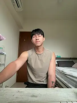 Snapshot of Ace_Min32100 chatting on June 29, 10:15 am Ace Min32100 online show from June 29, 10:15 am