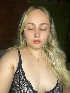 Rositafresitaa online show from June 26, 1:54 am
