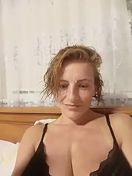 Snapshot of AngelsKiss30 chatting on July 15, 9:31 pm AngelsKiss30 online show from July 15, 9:31 pm